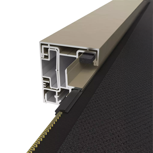 Taut fabric, quiet operation, sturdy protection