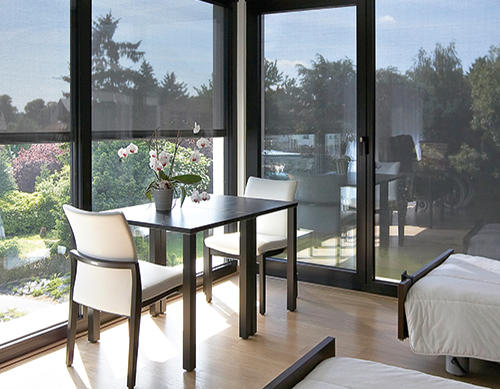 Sonnenschutz als Garantie für angenehme Raumtemperatur