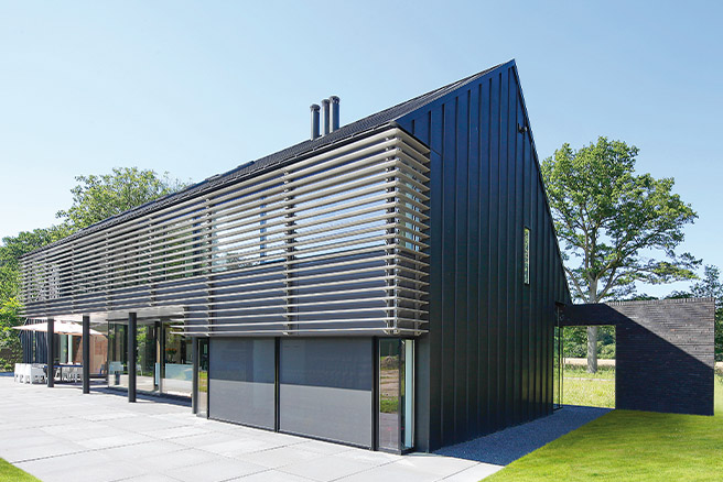 Horizontal brise soleil shading